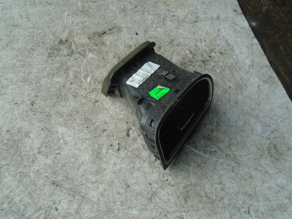 VOLKSWAGEN GOLF 2012 MK6 OS DRIVER SIDE DASHBOARD AIR VENT 5K0819704