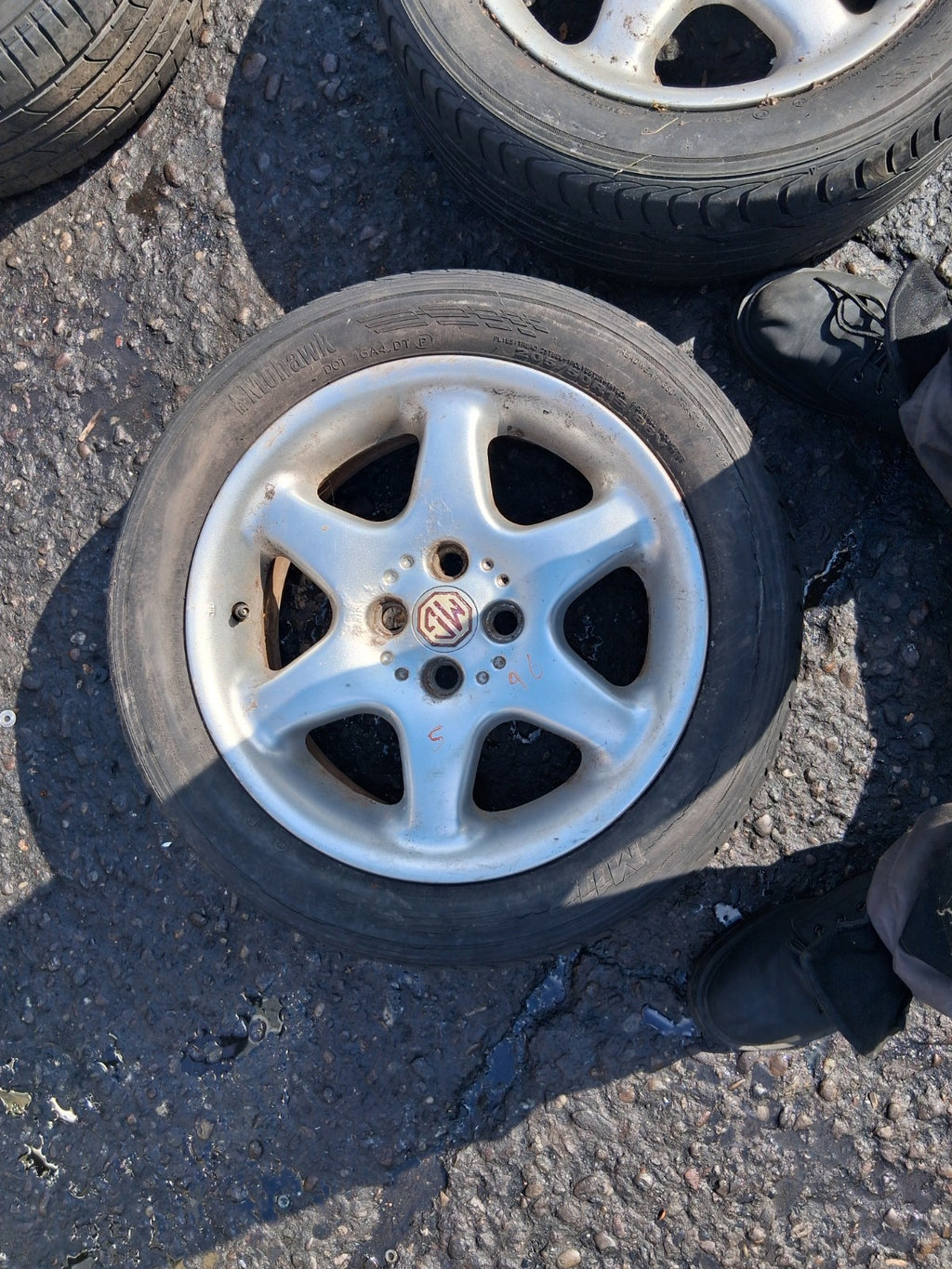 MG MGF 1996 MK1 15 INCH ALLOY WHEEL WITH TYRE 205/50R15