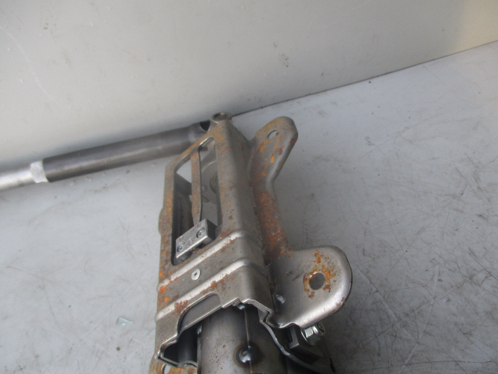 FORD FOCUS MK4 2010 ADJUSTABLE STEERING COLUMN
