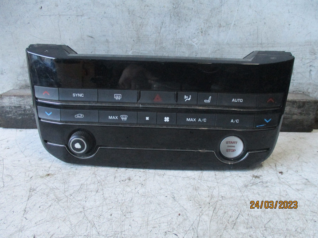 JAGUAR XE 2017 HEATER AC CLIMATE CONTROL SWITCH PANEL GX6318C858GE