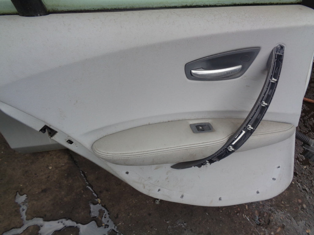 BMW 1 SERIES E87 5 DOOR PASSENGER SIDE REAR COMPLETE DOOR SILVER