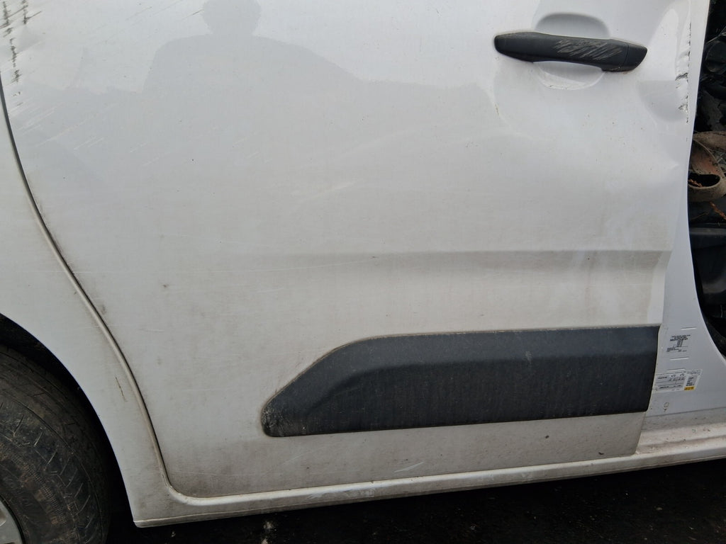 2024 TOYOTA PROACE CITY OS DRIVER SIDE BARE SLIDING DOOR DAMAGED EPR ICY WHITE