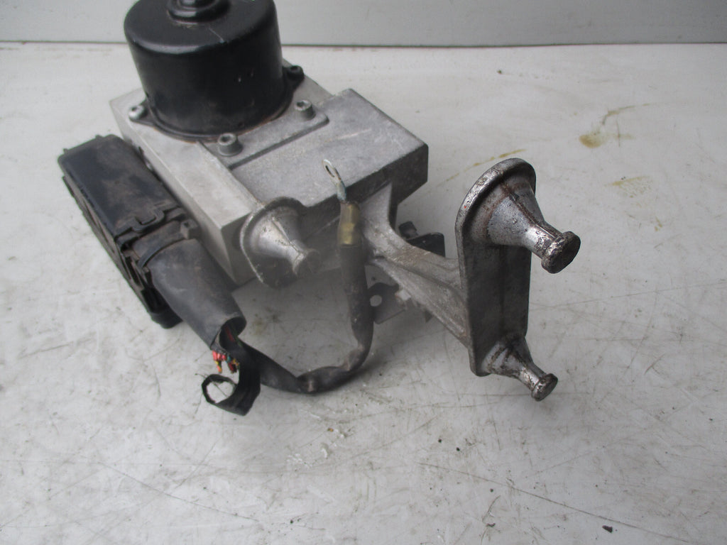 MERCEDES CLC 2008 ABS PUMP MODULE A0375454732