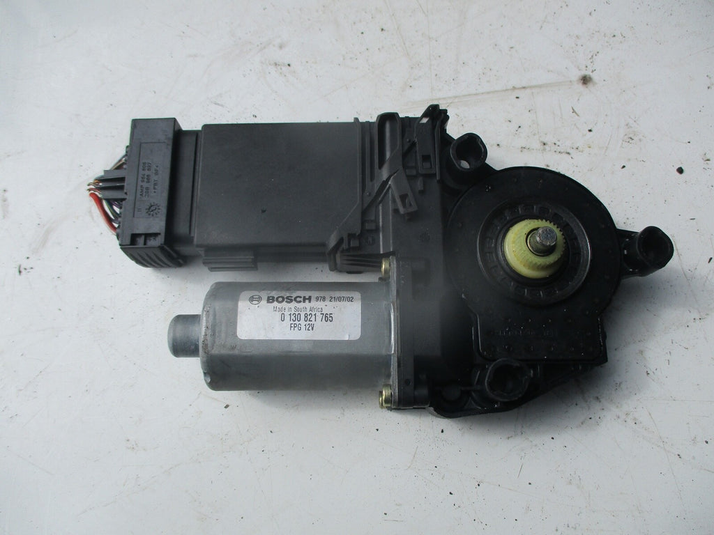 VW VOLKSWAGEN GOLF MK4 FRONT PASSENGER SIDE ELECTRIC WINDOW MOTOR 1C2 959 801A