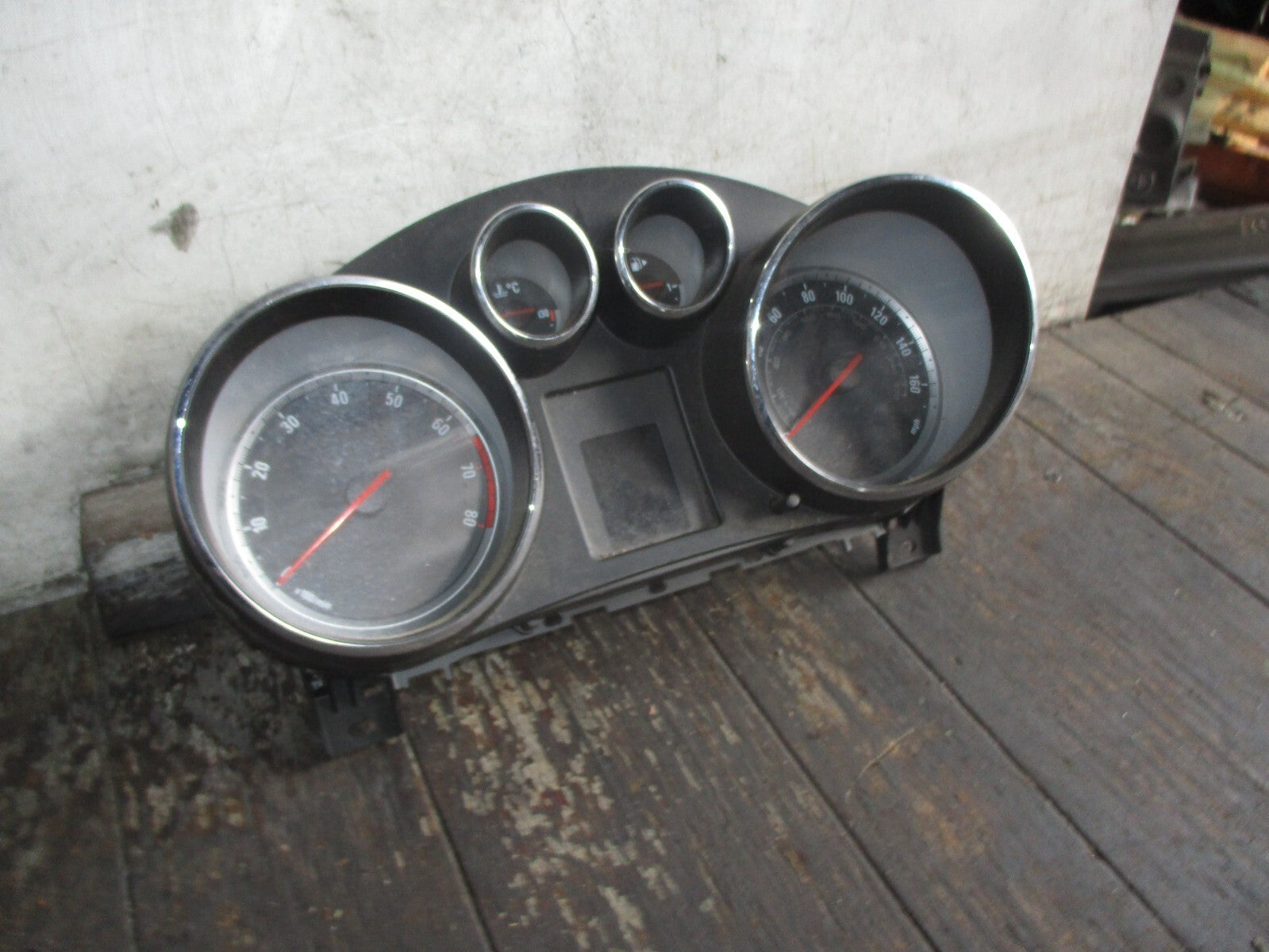 VAUXHALL INSIGNIA MK1 2010 1.8 PETROL SPEEDO SPEEDOMETER 12844137