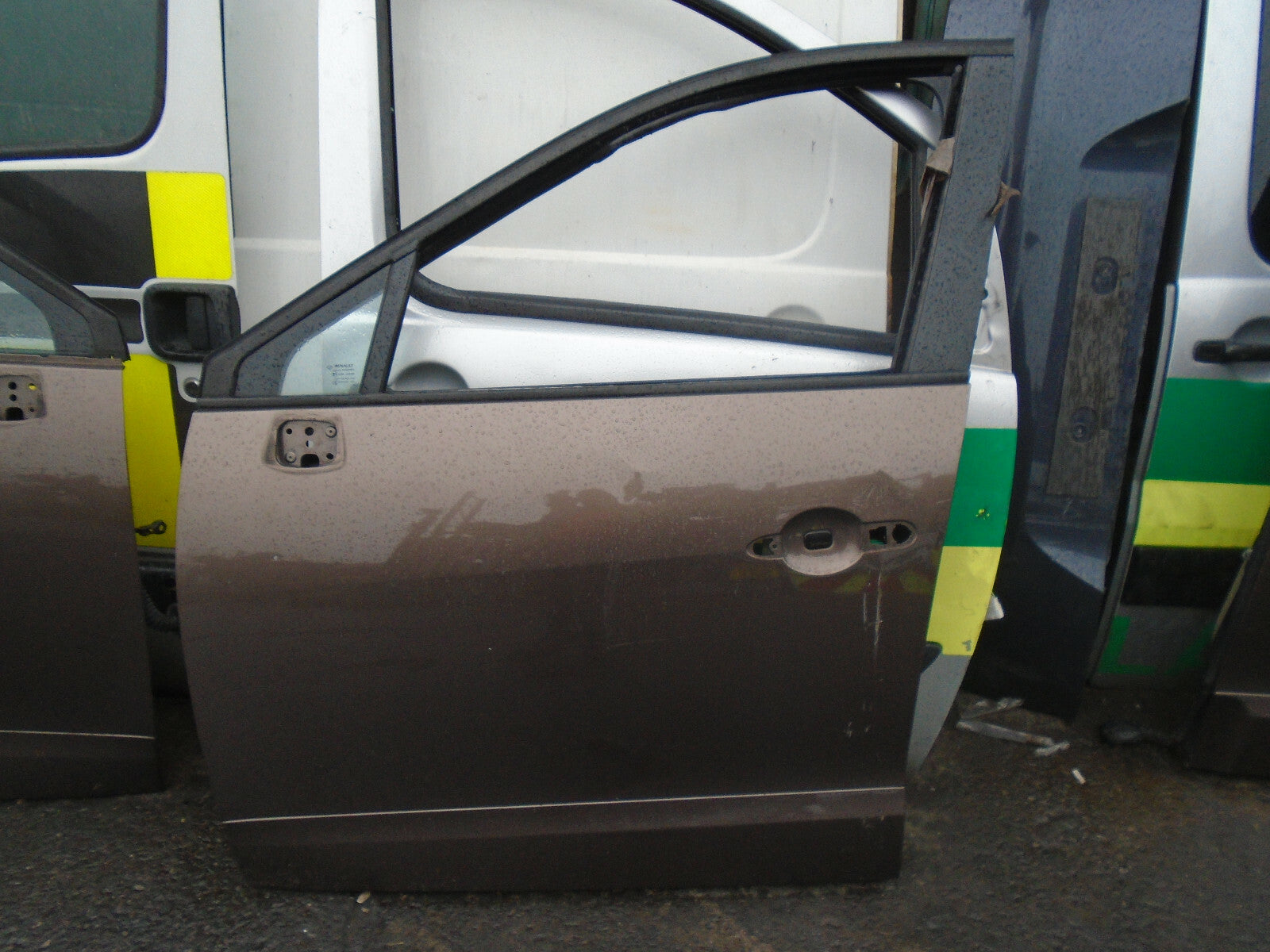 RENAULT SCENIC MK3 2012 NSF PASSENGER SIDE FRONT BARE DOOR SHELL BRONZE