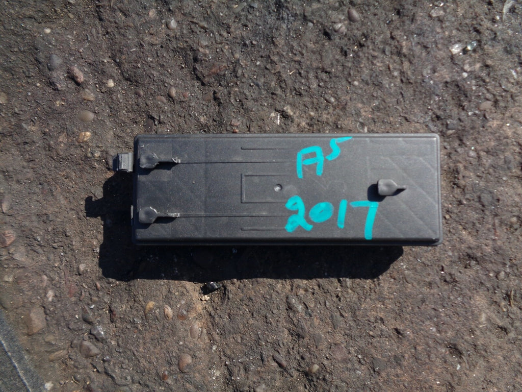 AUDI A5 F5 SPORTBACK MK2 2017 ELECTRIC TAILGATE CONTROL MODULE 8W8959107B
