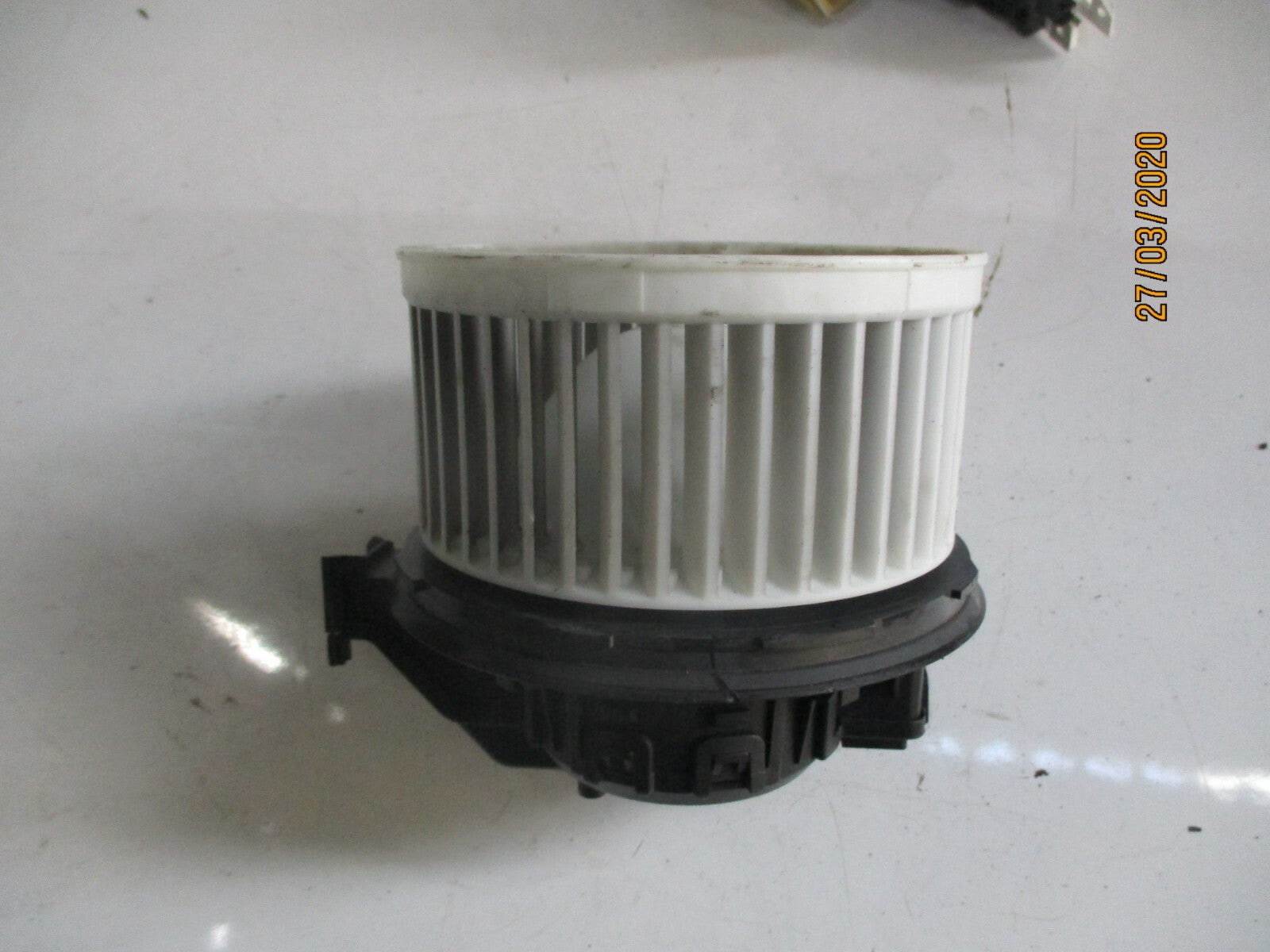 FORD FIESTA MK7 2011 HEATER FAN BLOWER MOTOR 8E2H18456BB