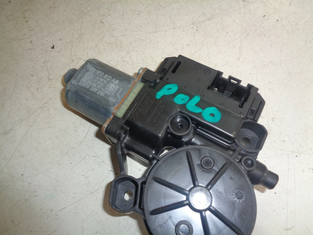 VW VOLKSWAGEN POLO 2017 OS DRIVER SIDE REAR WINDOW MOTOR REGULATOR 6R0959812AA