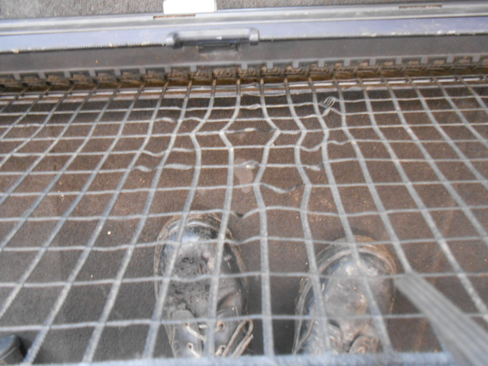 AUDI A6 C5 4B (MK2) AVANT ESTATE RETRACTABLE CARGO NET DOG GUARD 4B9861691A