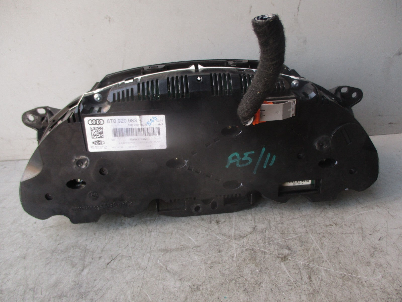 2011 AUDI A5 8T 2.0 DIESEL SPEEDO SPEEDOMETER INSTRUMENT CLUSTER 8T0920983B