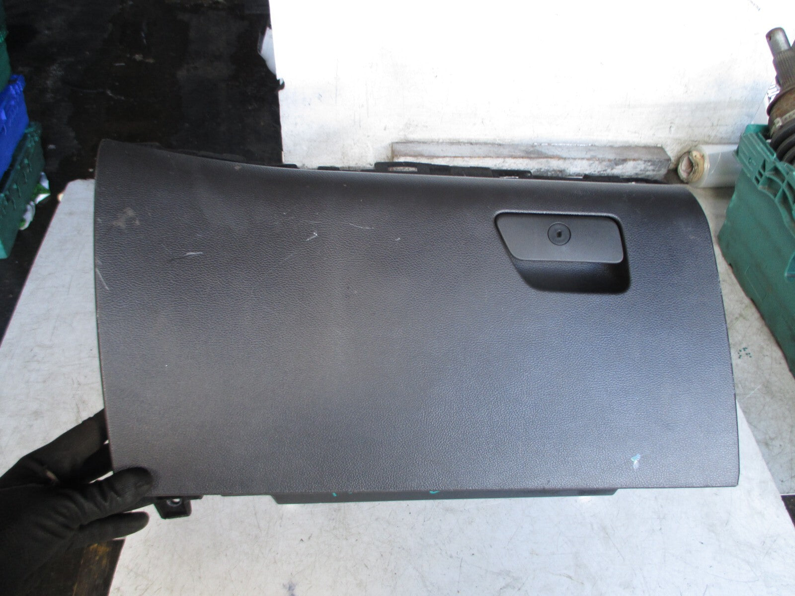FORD MONDEO MK5 2016 INTERIOR STORAGE COMPARTMENT GLOVEBOX DS73-13570-B