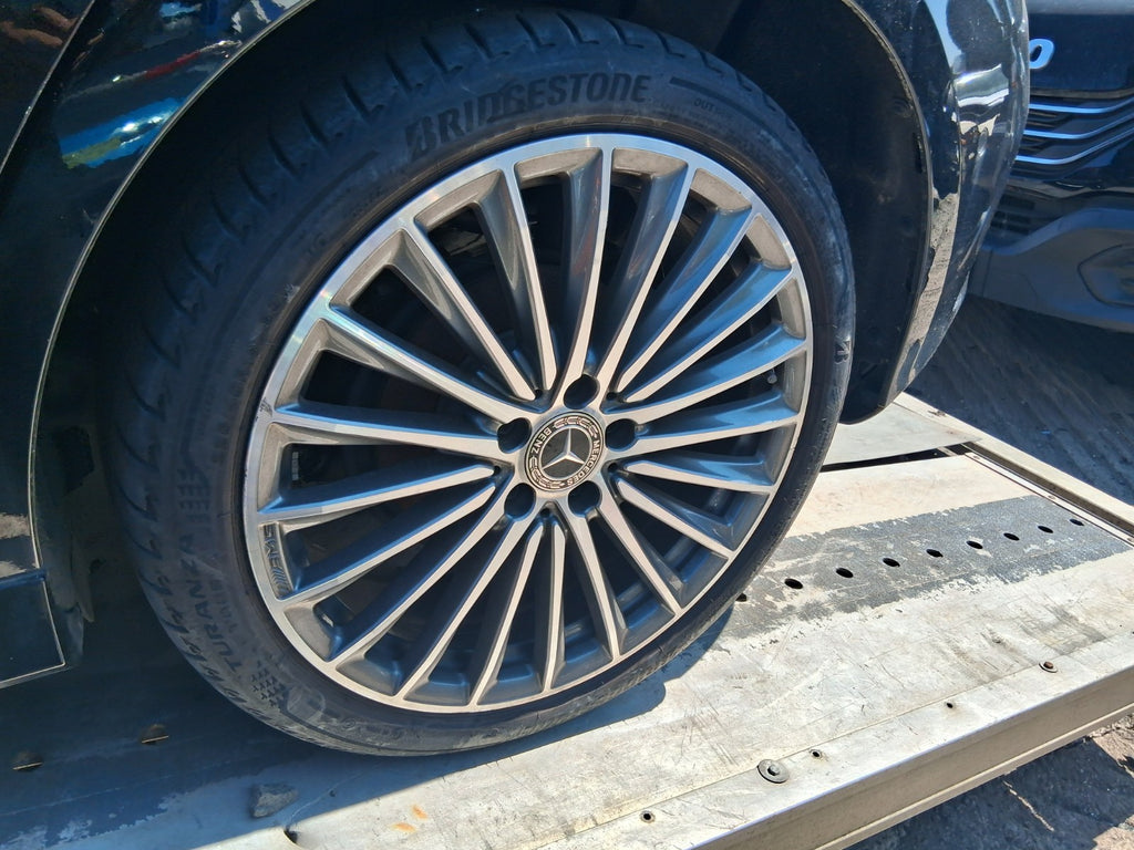 2023 MERCEDES BENZ A CLASS W177 AMG LINE 19 INCH ALLOY WHEEL WITH TYRE 225/40R19