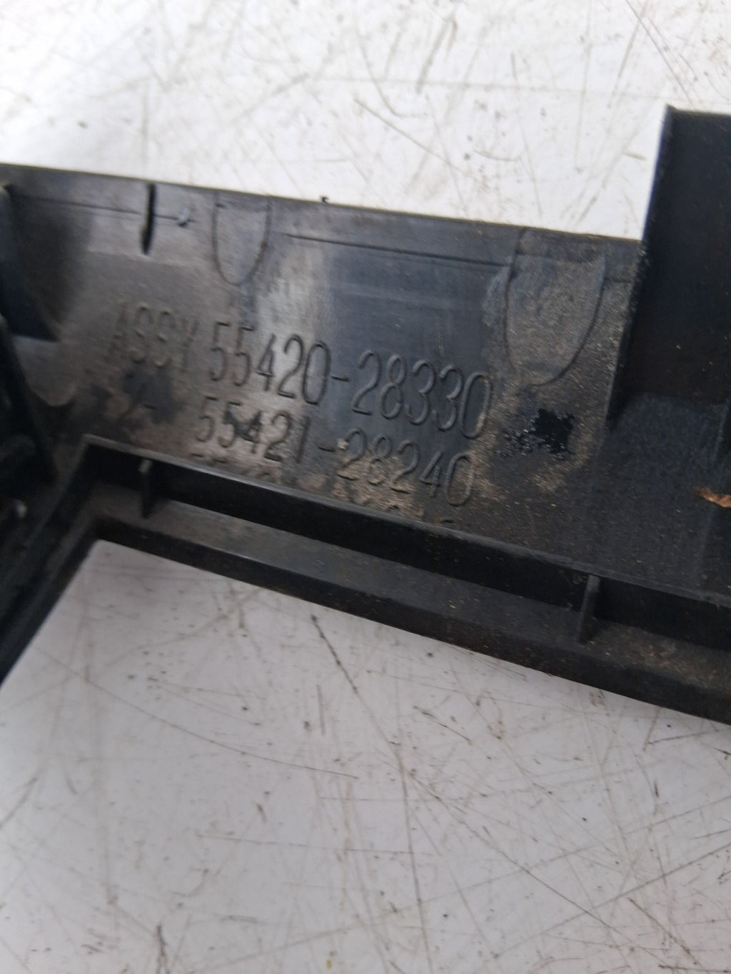 TOYOTA ESTIMA MK3 2013 DASH HAZARD SWITCH PANEL / CENTRE CONSOLE TRIM 5542028330