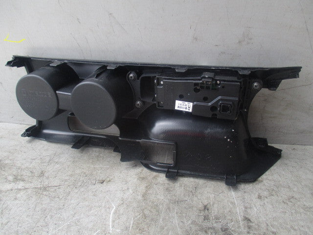 2019 MAZDA 2 MK4 1.5 PETROL CENTRE CONSOLE TRIM WITH CONTROL SWITCHES D09W64431