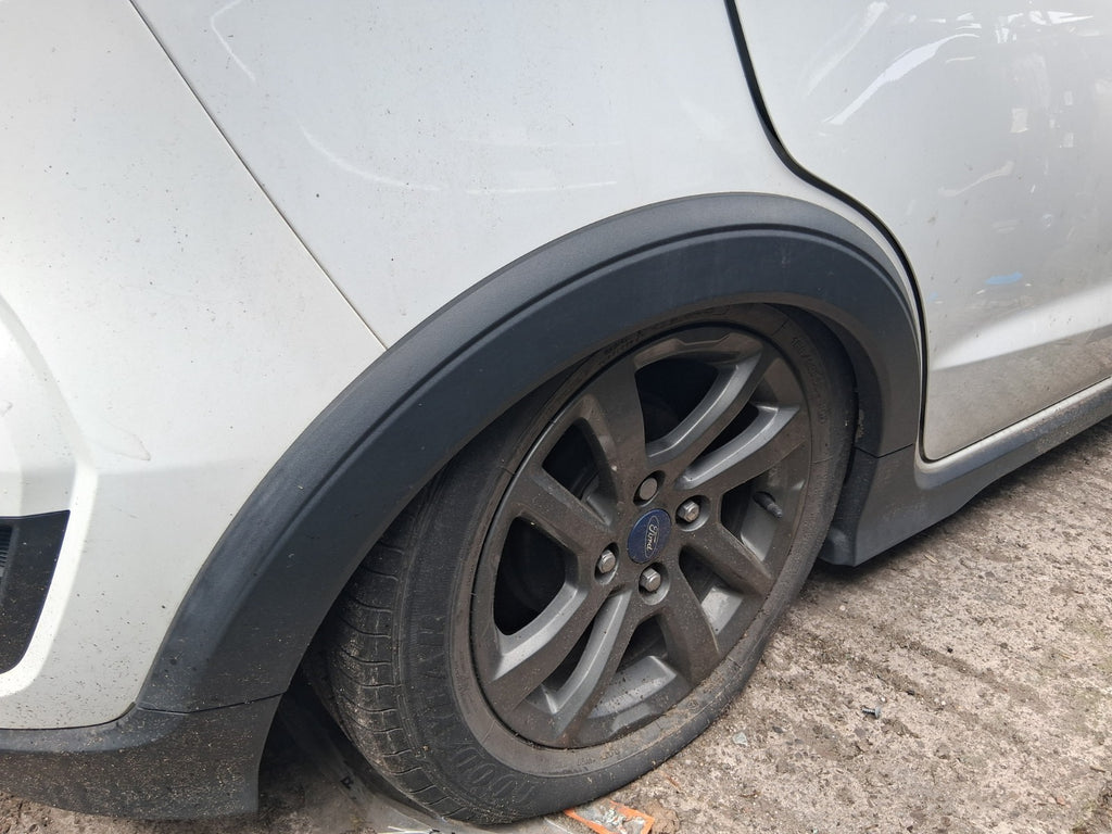 2018 FORD KA + PLUS HATCHBACK OSR DRIVER SIDE REAR WHEEL ARCH TRIM