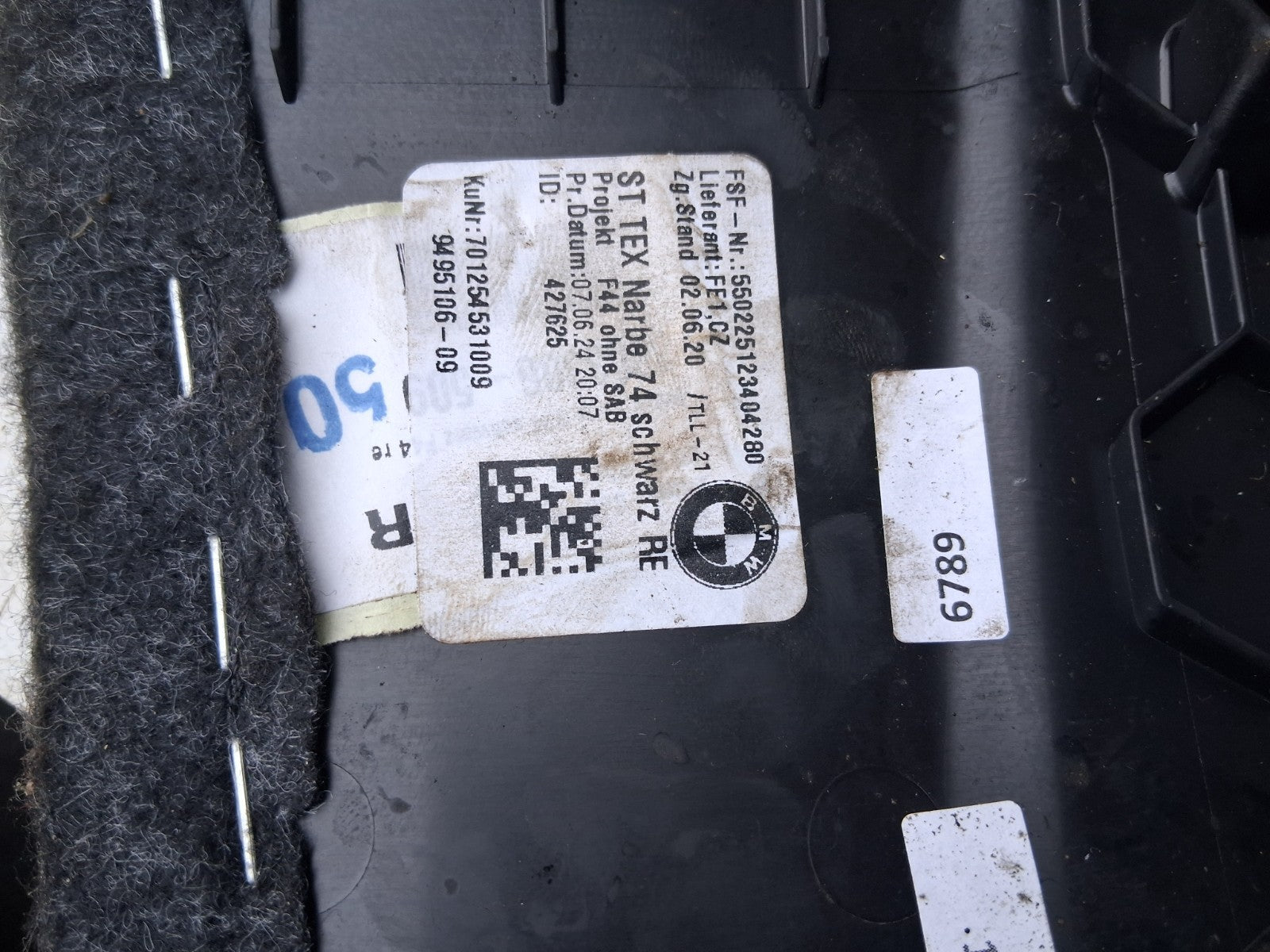 2024 BMW 2 SERIES F44 OSR DRIVER SIDE REAR RIGHT SEAT TRIM 9495106
