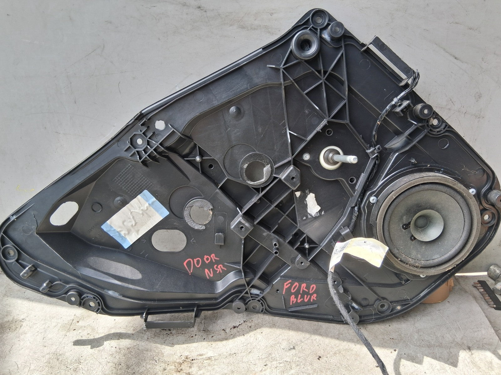 FORD FIESTA MK7 NSR PASSENGER SIDE REAR LEFT DOOR WINDOW REGULATOR