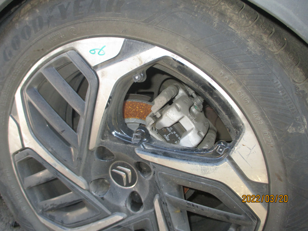 CITROEN C4 MK3 2021 18 INCH DIAMOND CUT ALLOY WHEEL WITH TYRE 195/60R18 REF 2