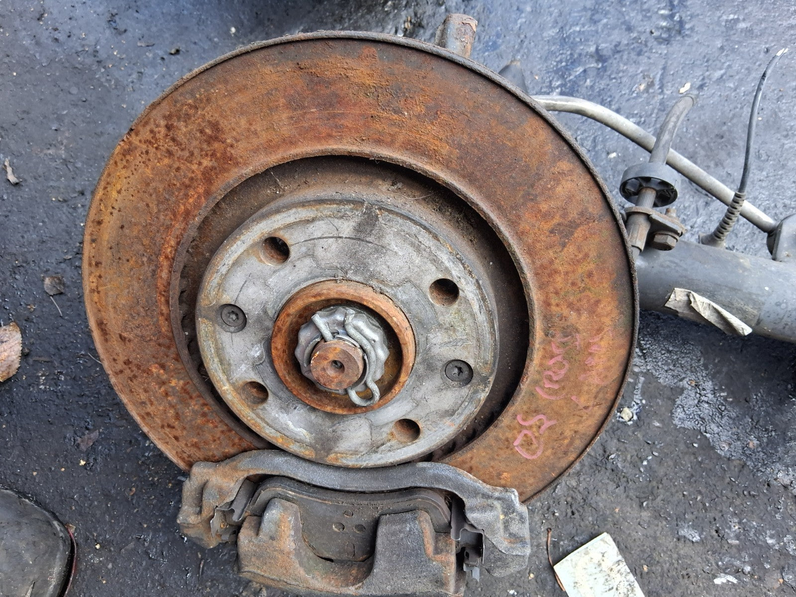 2020 VAUXHALL CROSSLAND X 1.2 PETROL OSF DRIVER SIDE FRONT LEFT LEG HUB SHOCK