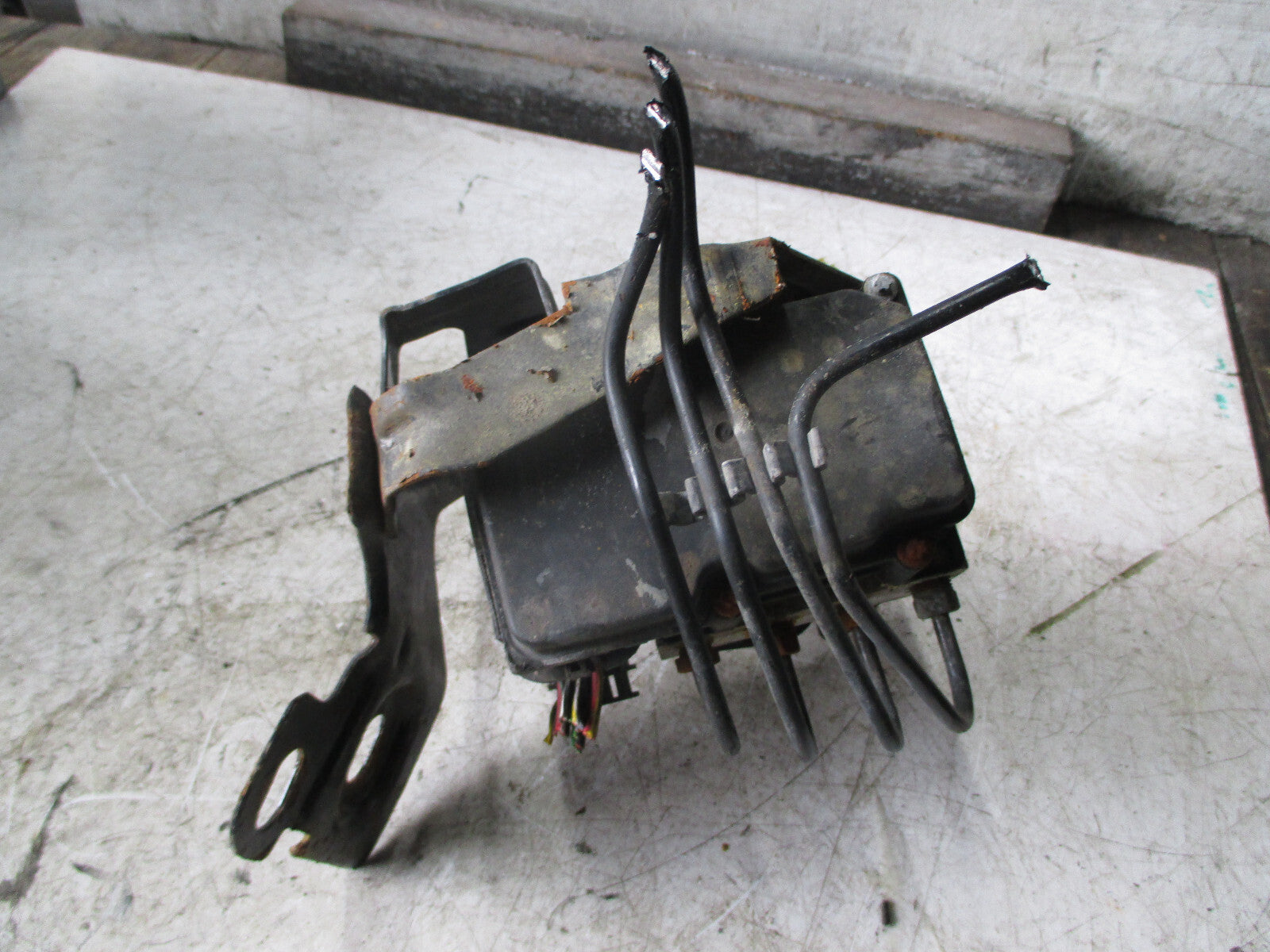 PEUGEOT BIPPER 2014 1.3 DIESEL ABS PUMP MODULATOR 5187997