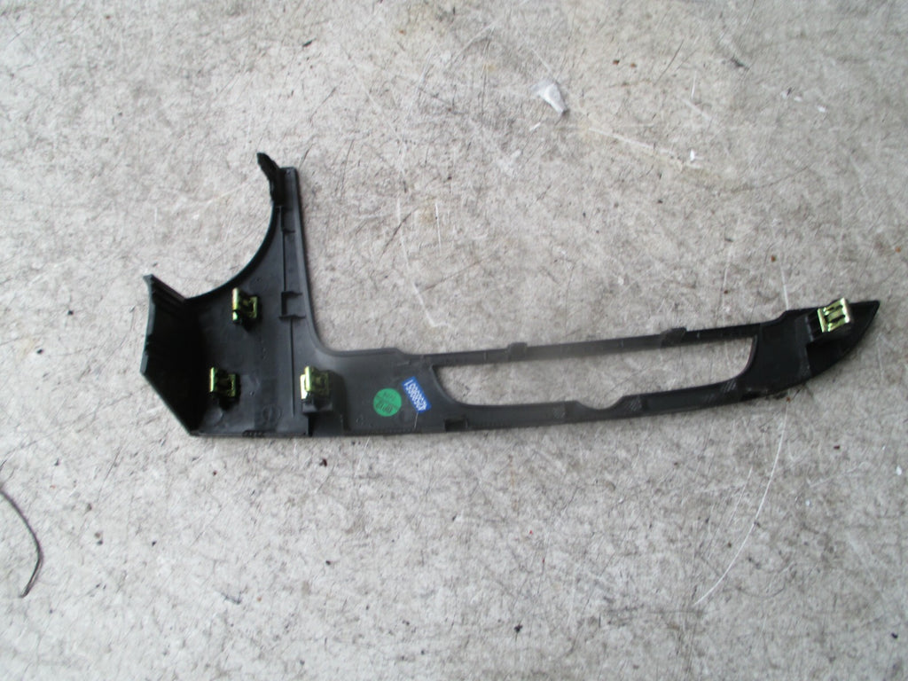VAUXHALL MOKKA 2018 MK1 DASHBOARD CENTRE BUTTON TRIM COVER BCG52562
