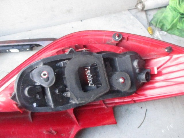 2007 VAUXHALL CORSA OSR DRIVER SIDE REAR INNER TAIL LIGHT 13211841