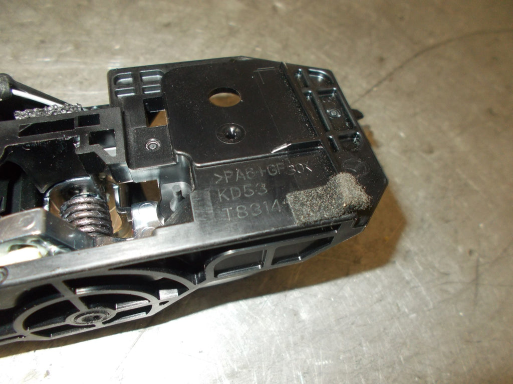 MAZDA 3 BM 2016 MK3 DRIVER SIDE REAR INTERIOR DOOR HANDLE LOCK MECH KD53 T8314