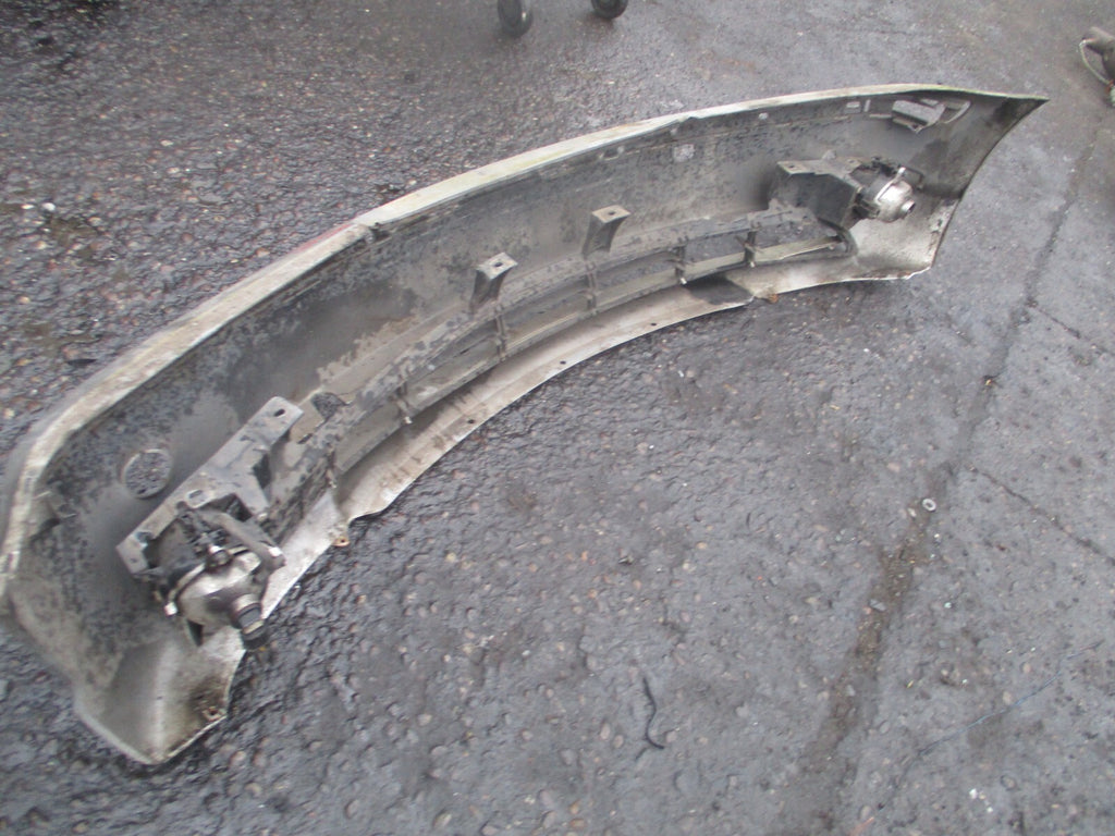 BMW 3 SERIES E46 2002 FRONT COMPLETE BUMPER SILVER