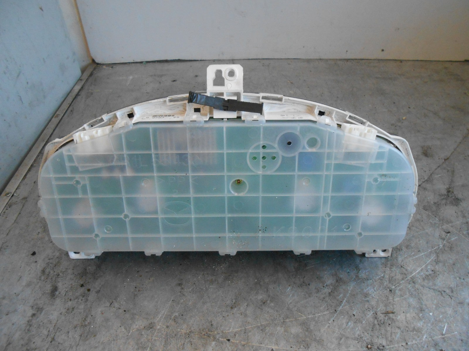 MAZDA 6 GG GY (MK1) 2002 - 2008 1.8 (L8) CLOCKS SPEEDO INSTRUMENT CLUSTER GR2P