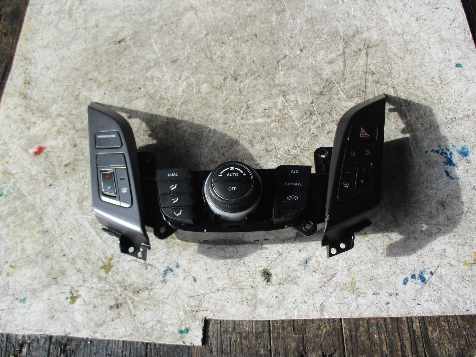 HYUNDAI I40 MK1 2012 HEATER CLIMATE CONTROL SWITCH PANEL 972503Z900