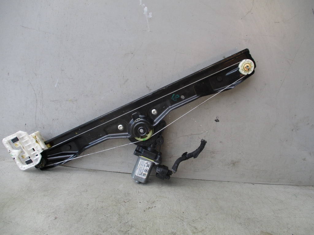 2019 FIAT PANDA MK3 NSF PASSENGER SIDE FRONT WINDOW MOTOR REGULATOR 52076550