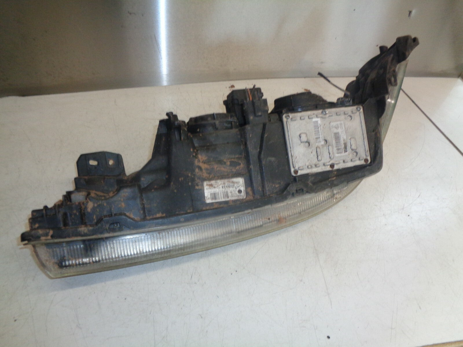 RENAULT LAGUNA MK2 OSF DRIVER SIDE HEADLIGHT HEAD LAMP FRONT LEFT 8200163326