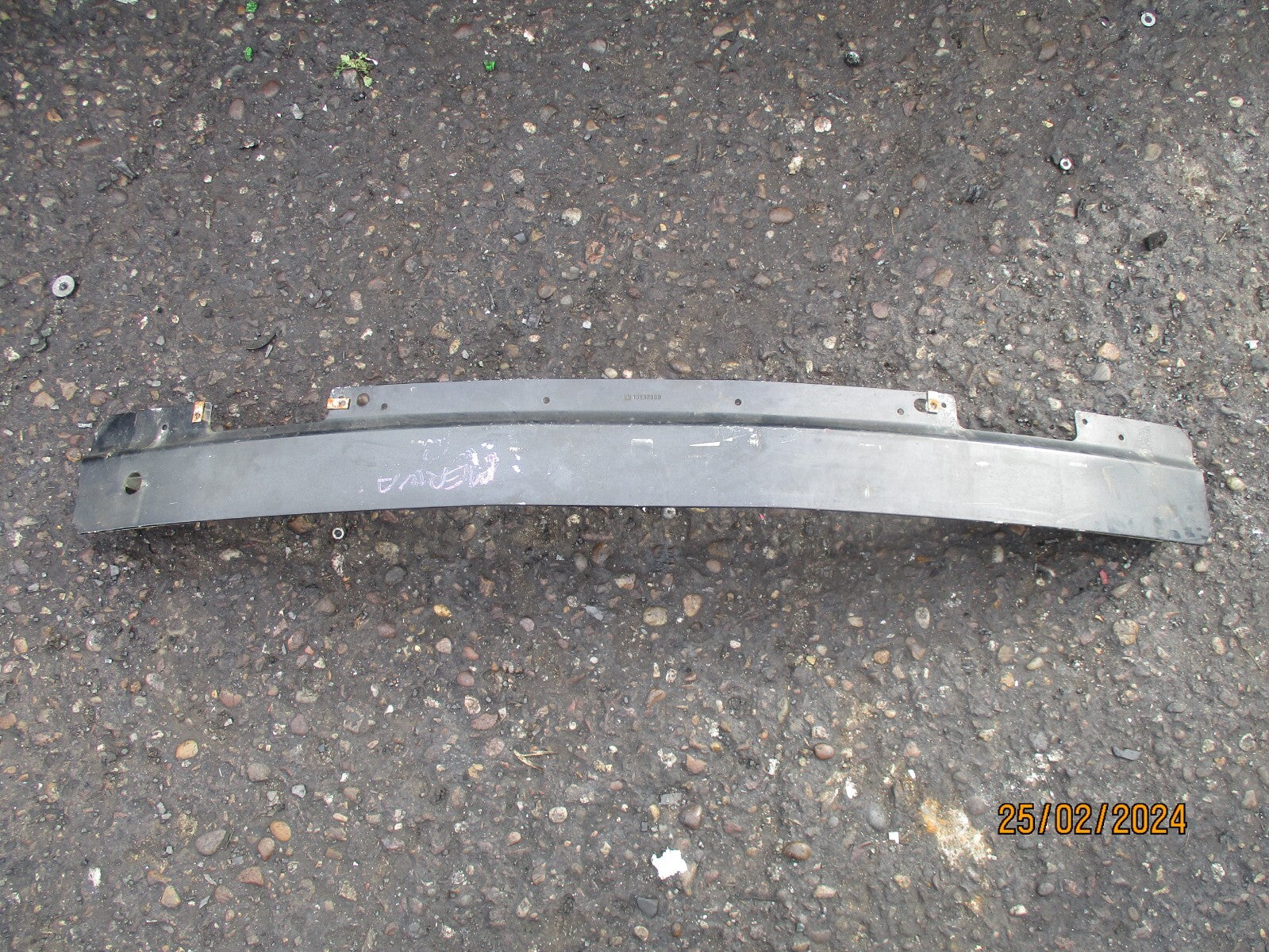 VAUXHALL MERIVA B 2010 FRONT BUMPER CRASH REINFORCEMENT BAR BLACK