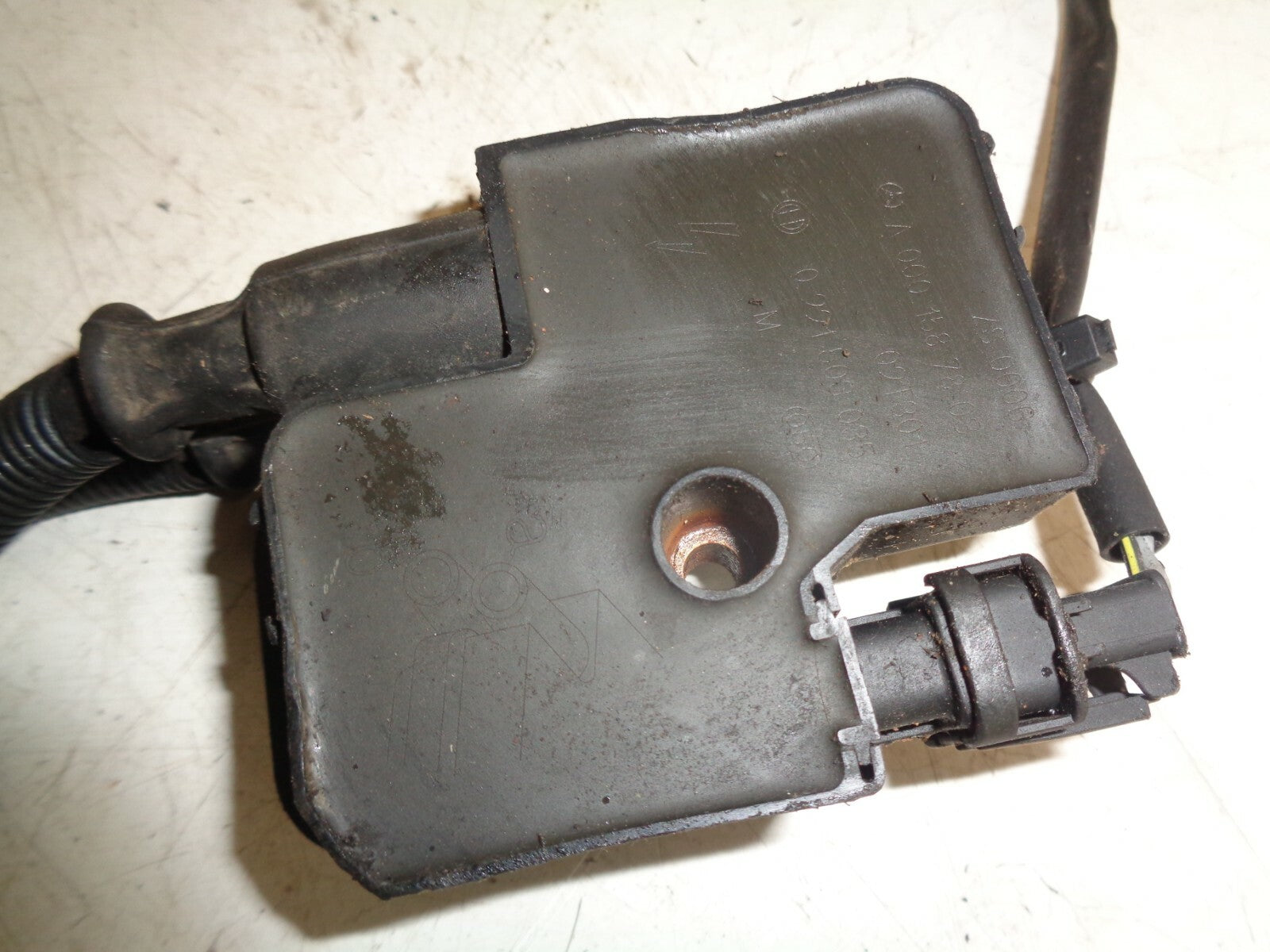 MERCEDES BENZ CLK 320 A209 C209 IGNITION COIL A0001587803