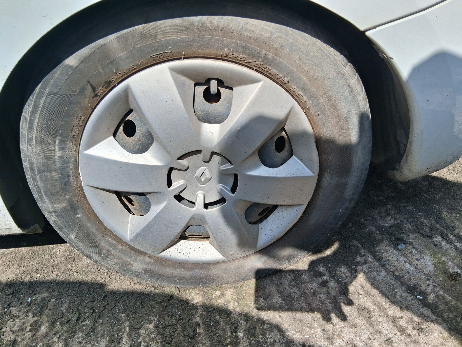 2020 RENAULT KANGOO MK2 15 INCH STEEL WHEEL WITH TYRE 195/65R15