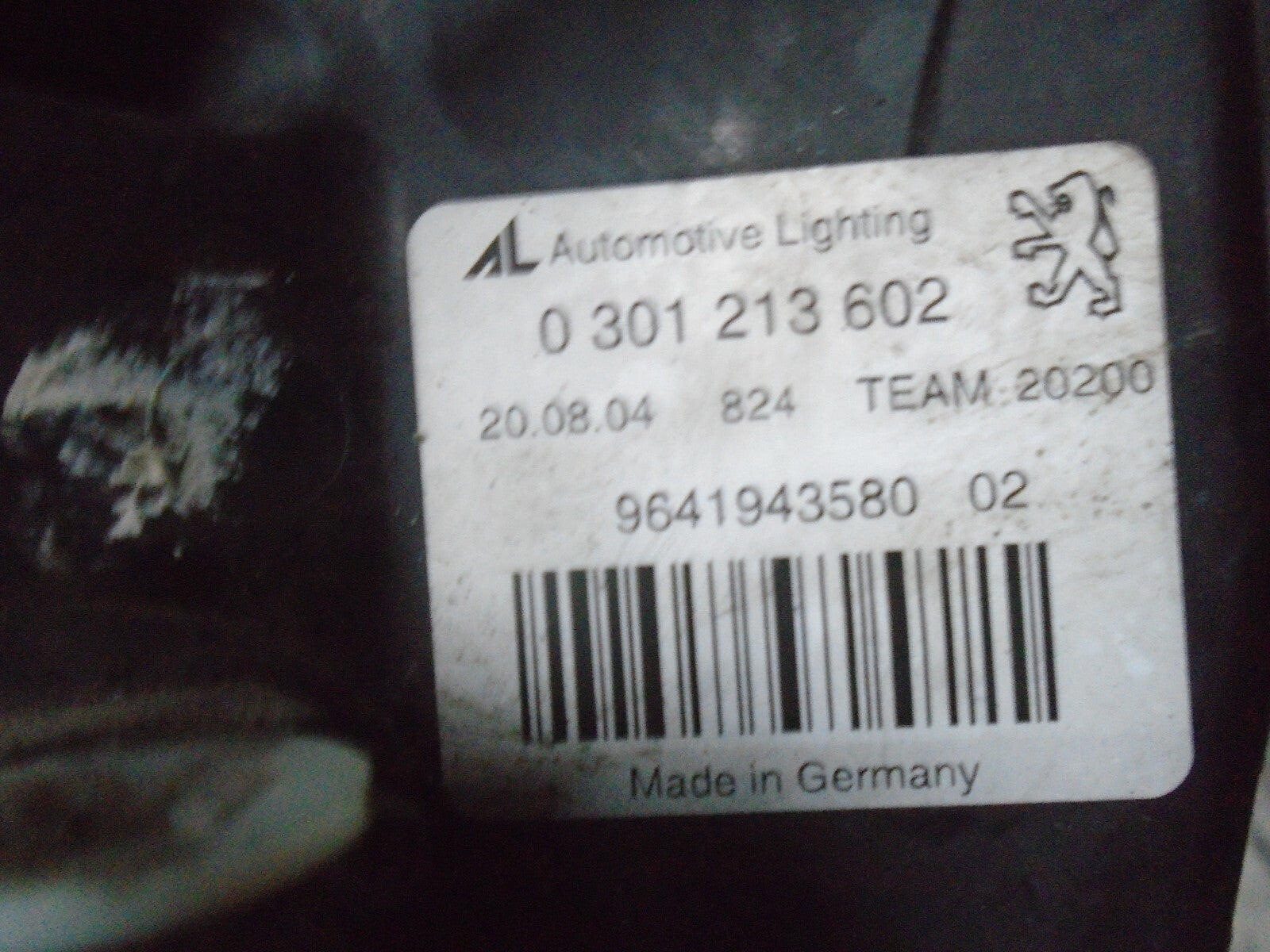 PEUGEOT 407 2004 OSF FRONT DRIVER SIDE HEADLIGHT HEADLAMP 0301213602