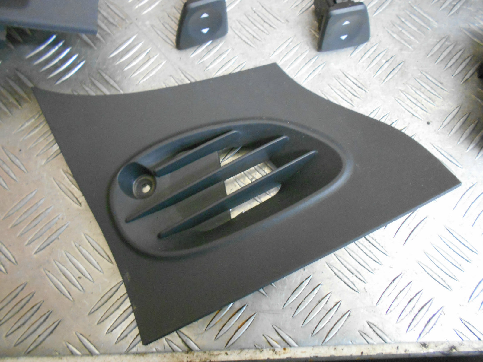FIAT 500 2013 PASSENGER INTERIOR HANDLE DASH CUBBY TRIMS VENT WINDOW SWITCHES