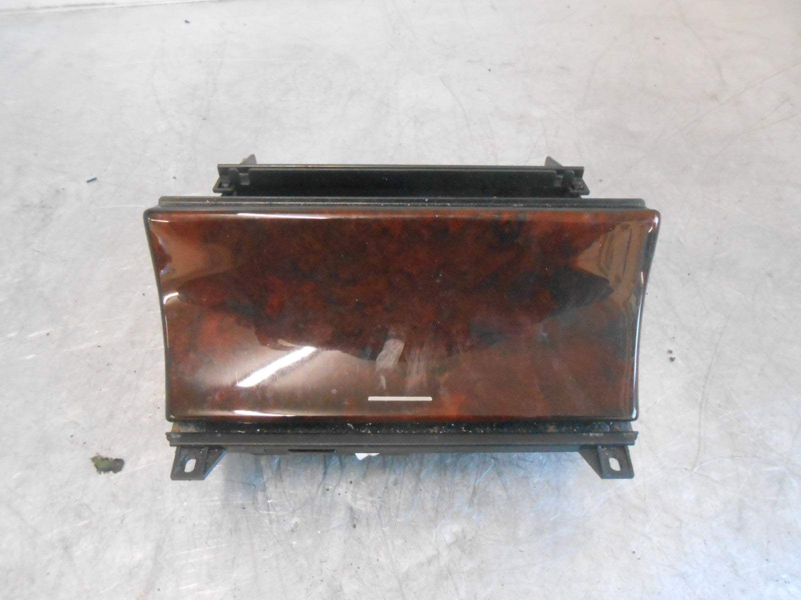 MERCEDES E CLASS W210 2000 DARK WALNUT EFFECT FRONT ASH TRAY & 12V OUTLET