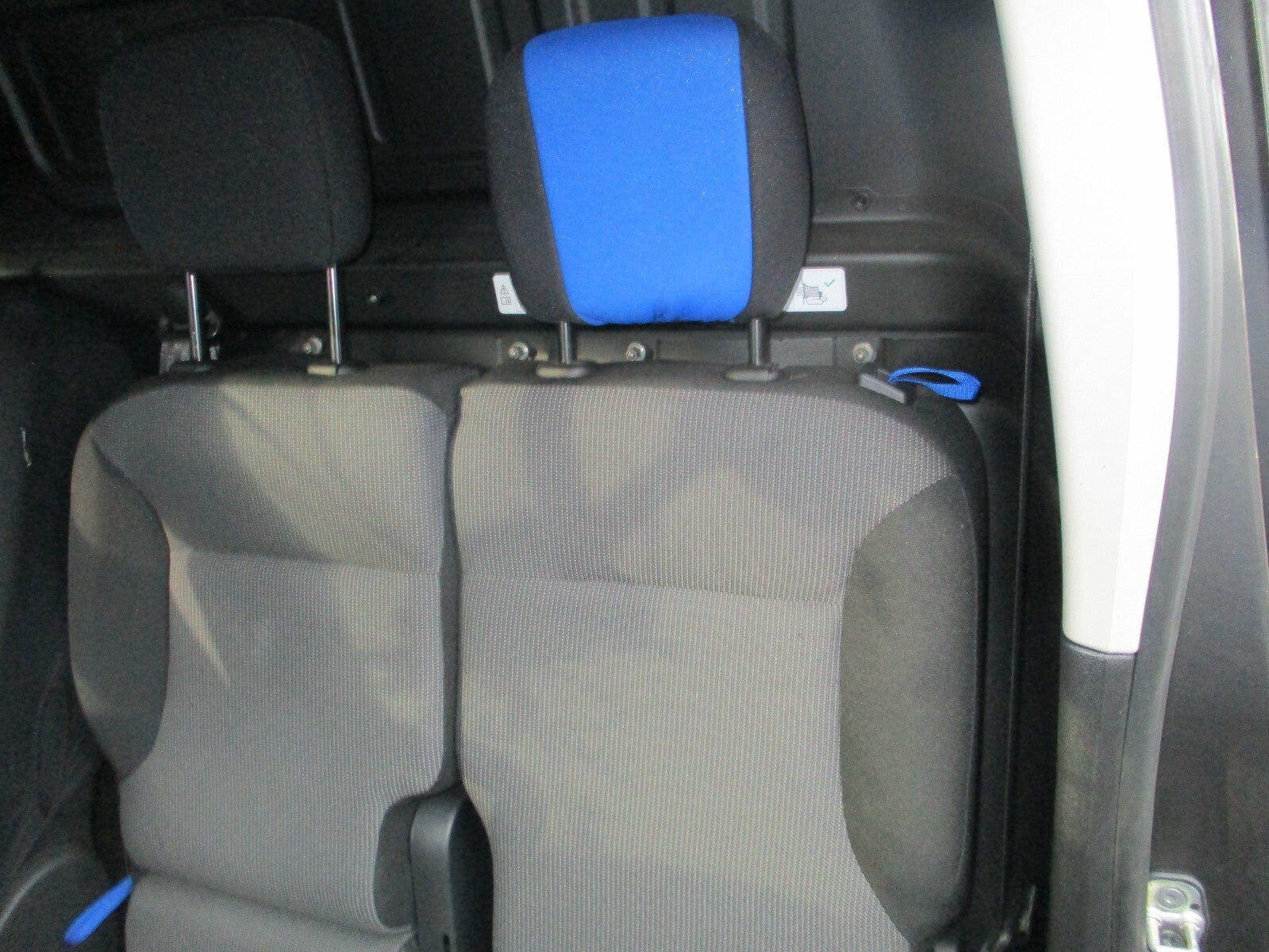PEUGEOT PARTNER MK3 2022 NS PASSENGER SIDE FRONT TWIN DOUBLE BENCH SEAT FABRIC