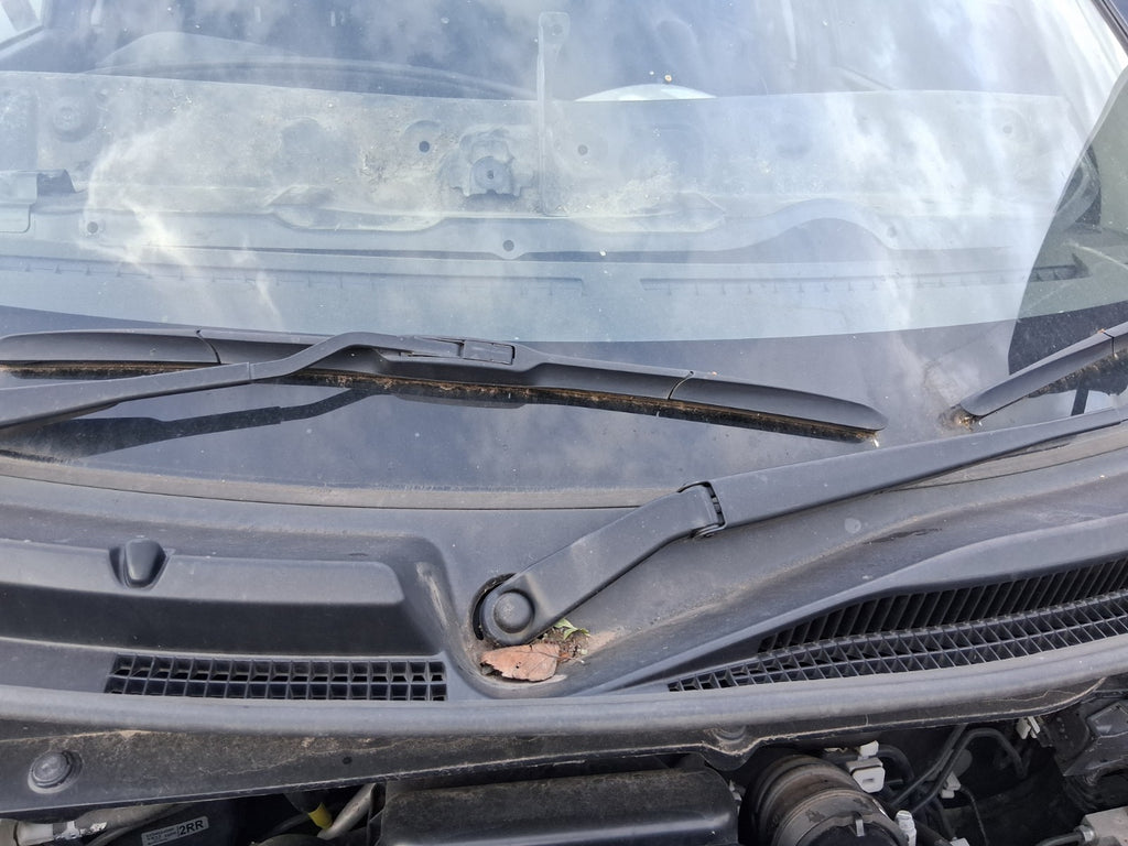 2021 SUZUKI SWIFT A2L MK4 FRONT WINDSCREEN WIPER MOTOR & LINKAGE WITHOUT ARMS