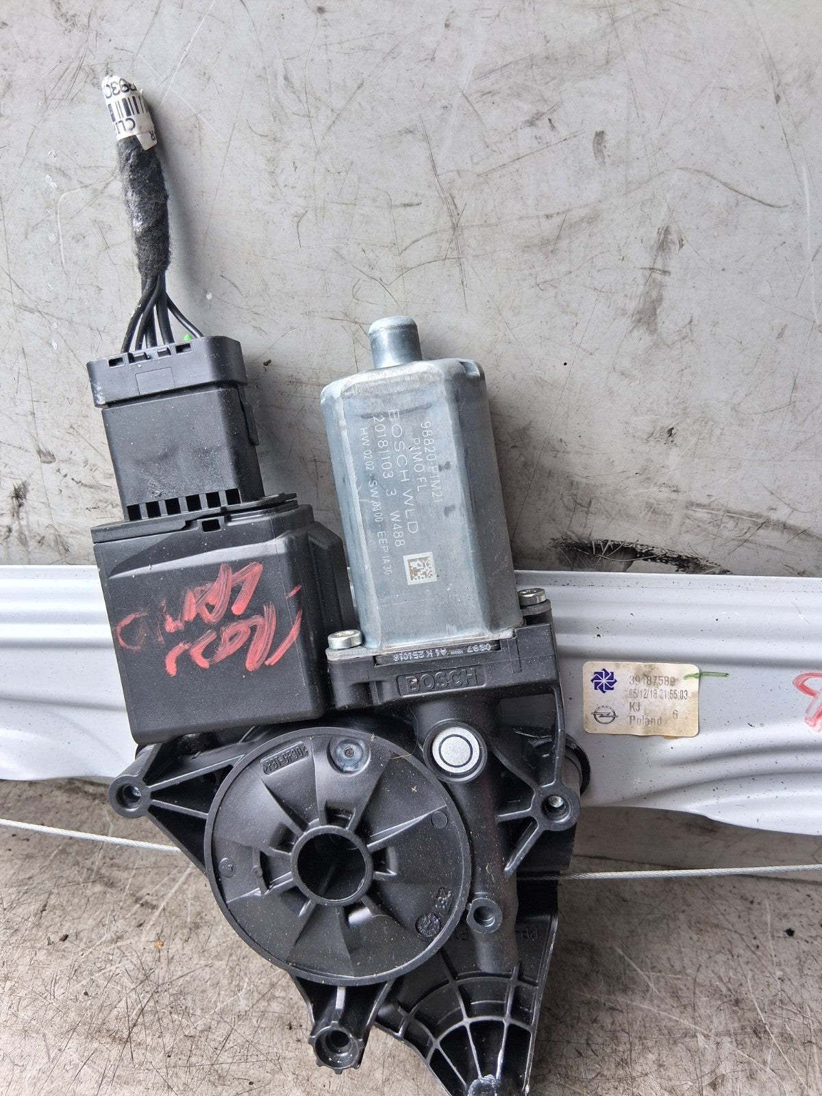 VAUXHALL CROSSLAND X 2018 NSF PASSENGER SIDE WINDOW MOTOR & REGULATOR 39187589