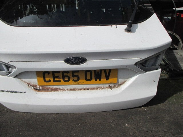 FORD MONDEO MK5 2016 HATCHBACK REAR BOOTLID TAILGATE FROZEN WHITE