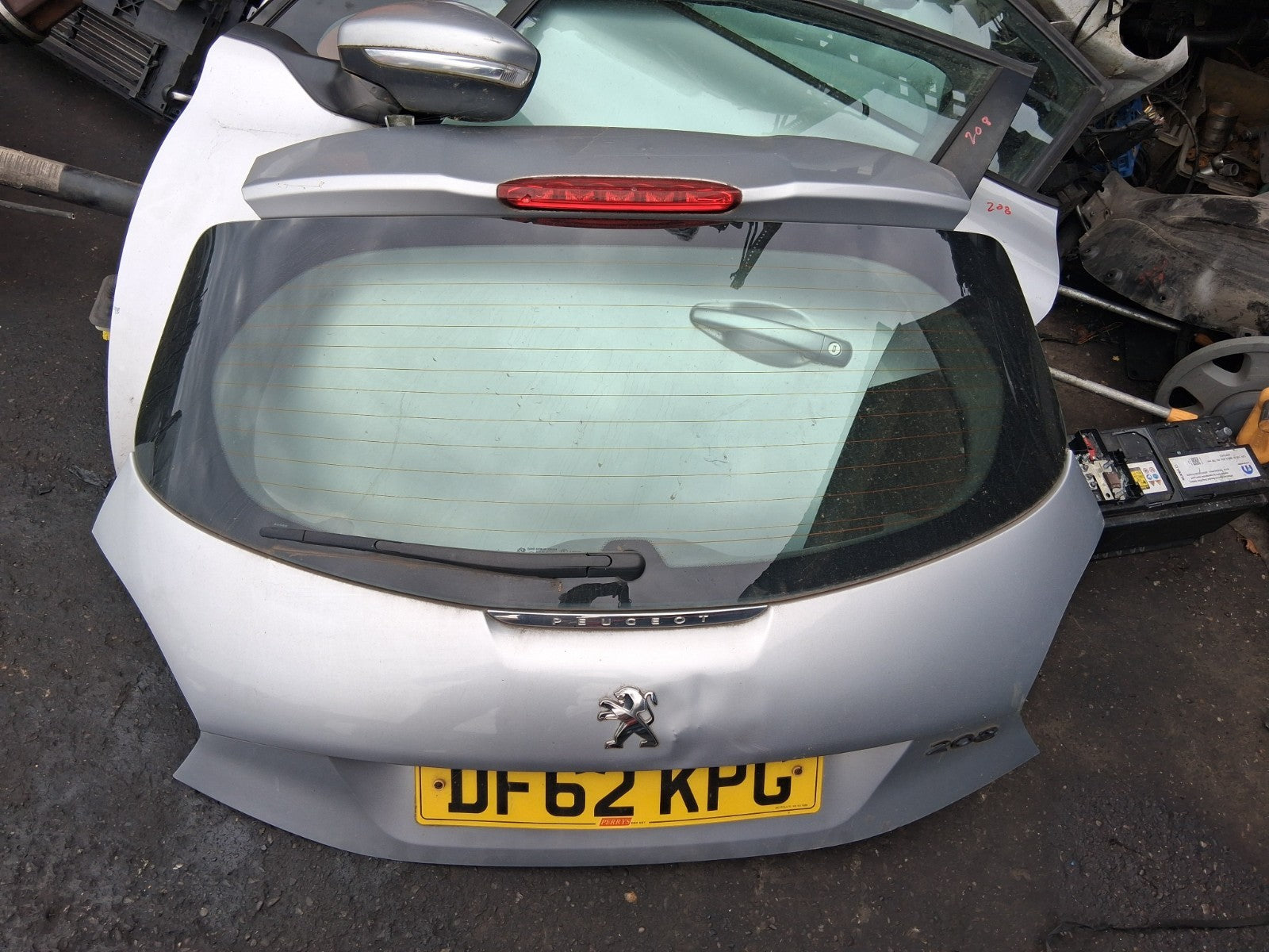 2012 PEUGEOT 208 REAR BOOTLID TAILGATE COMPLETE SILVER