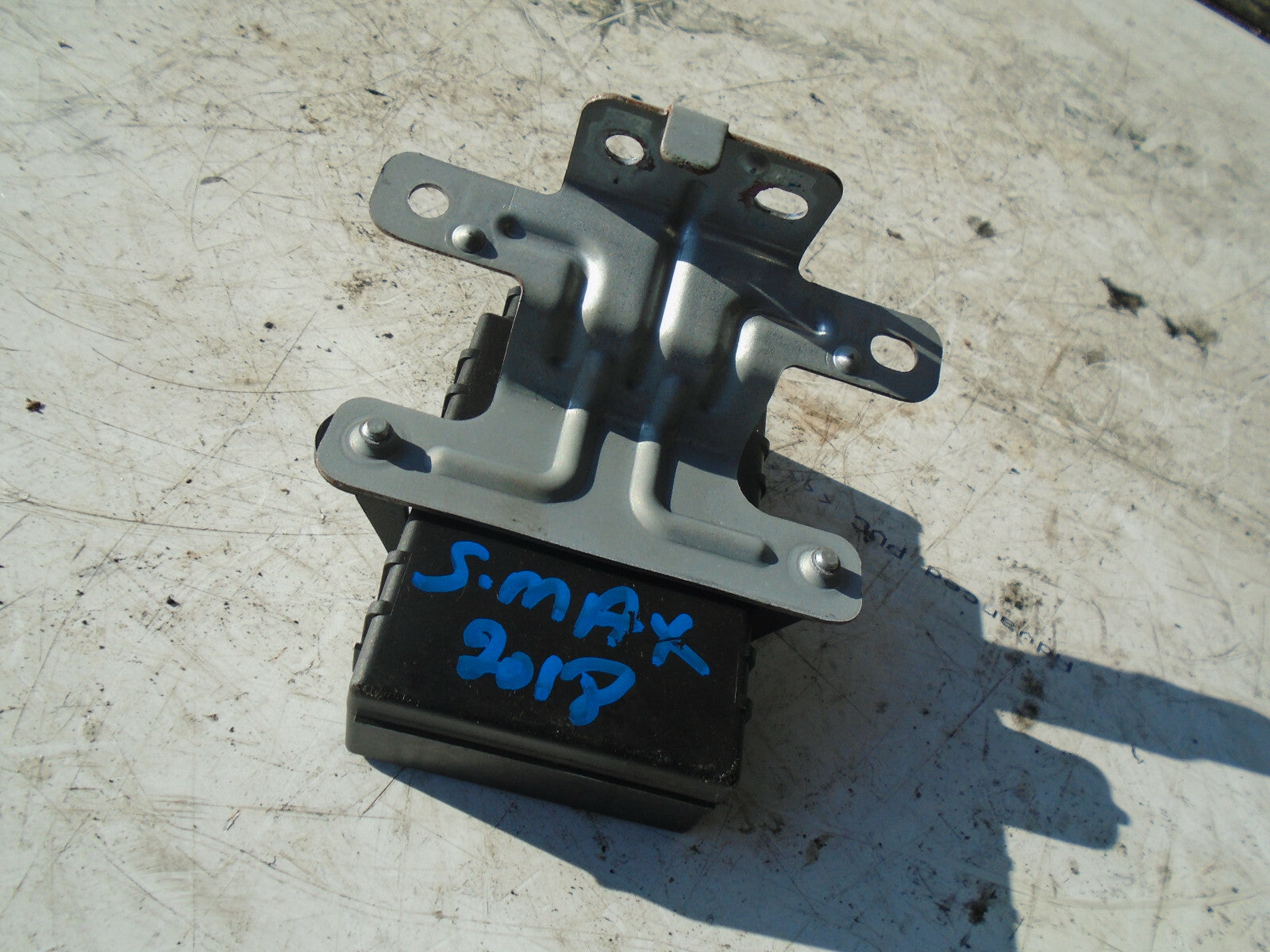 FORD S MAX MK2 2018 CENTER LIGHT MODULE LCM K2GT13C148DD