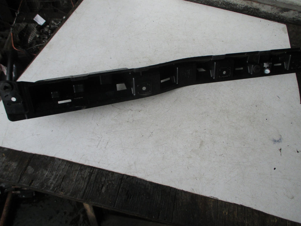 FORD GALAXY MK4 2020 REAR BUMPER BACK PLASTIC SUPPORT BRACKET TRIM EM2B-17C871-N