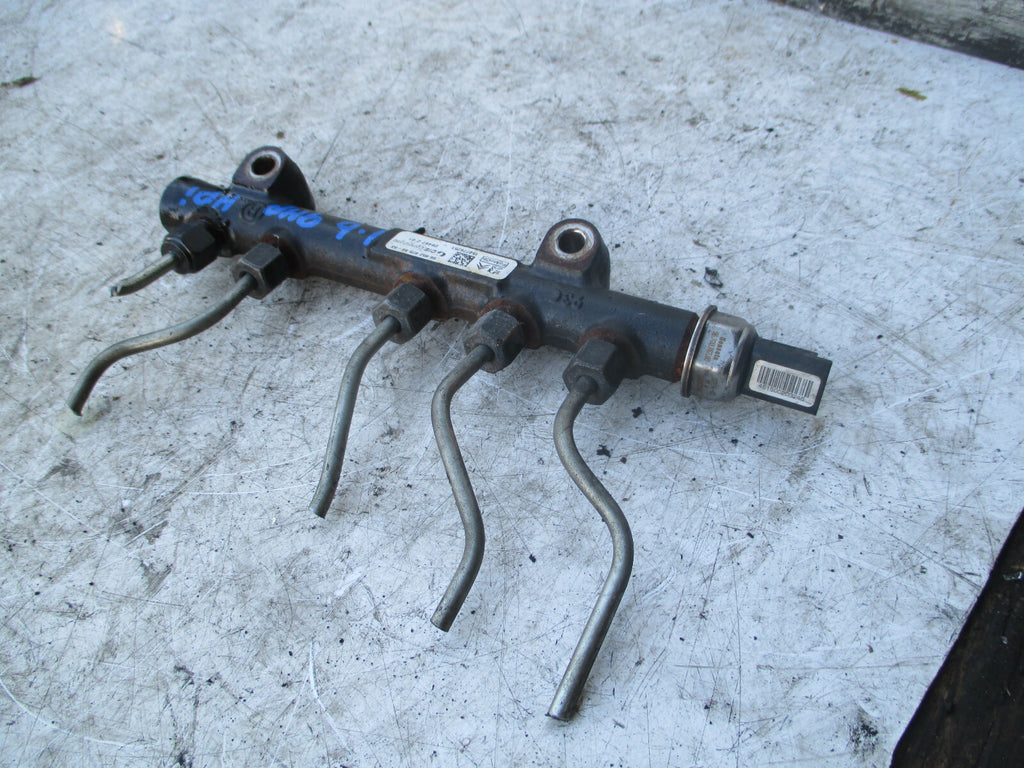 PEUGEOT CITROEN FORD 1.6 DIESEL FUEL RAIL 9685297580