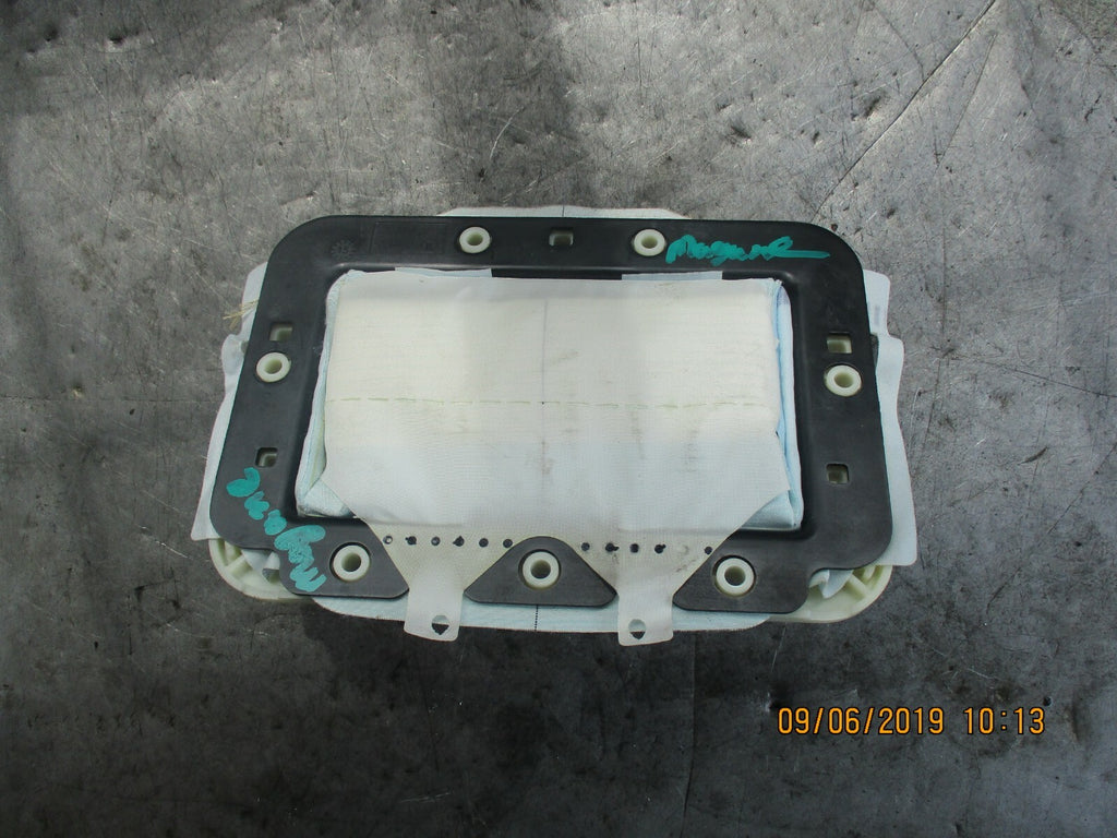 RENAULT MEGANE MK3 NSF PASSENGER SIDE FRONT AIRBAG 985155802R