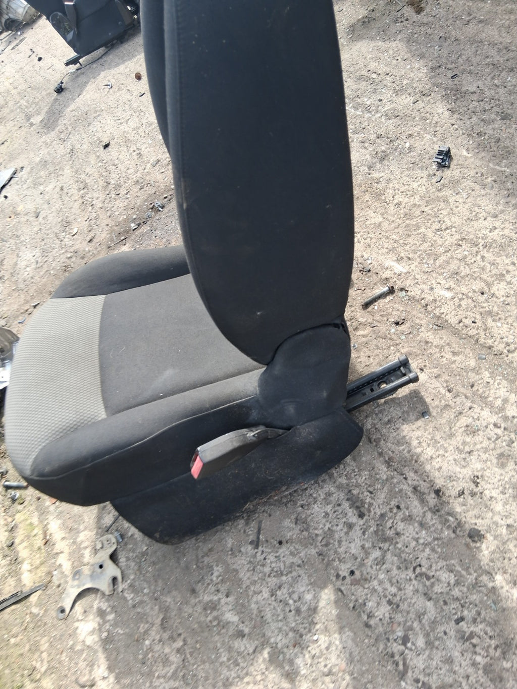 2020 RENAULT KANGOO MK2 OSF DRIVER SIDE FRONT RIGHT COMPLETE FABRIC SEAT