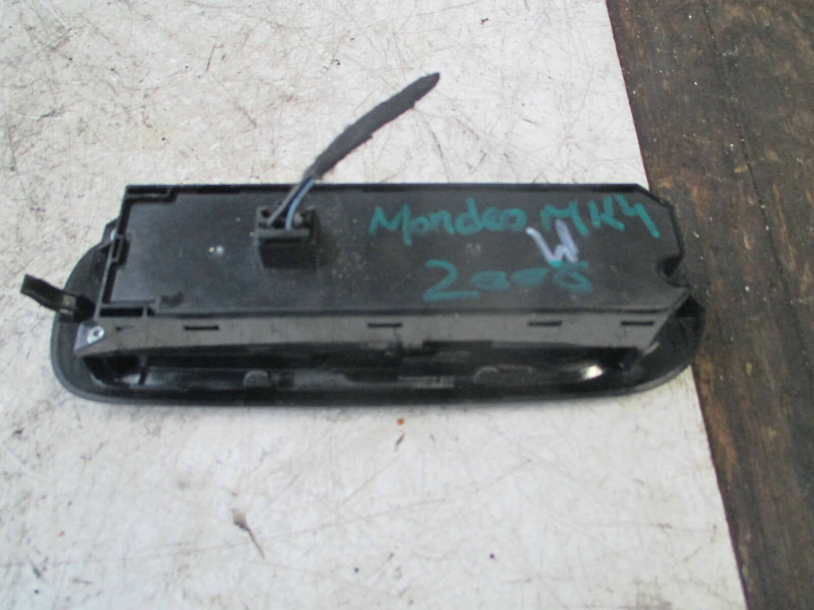 FORD MONDEO MK4 2008 OSF DRIVER SIDE FRONT DOOR WINDOW SWITCH 7S7T14A132CB